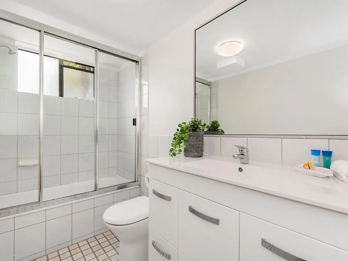 Belmondos Unit 4 Noosa Parade 81 Apartment Australia